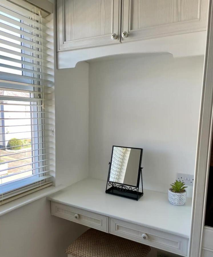 Stratford Upon Avon: 2 Bed Town Centre Apartment, Parking For One Car Exterior foto